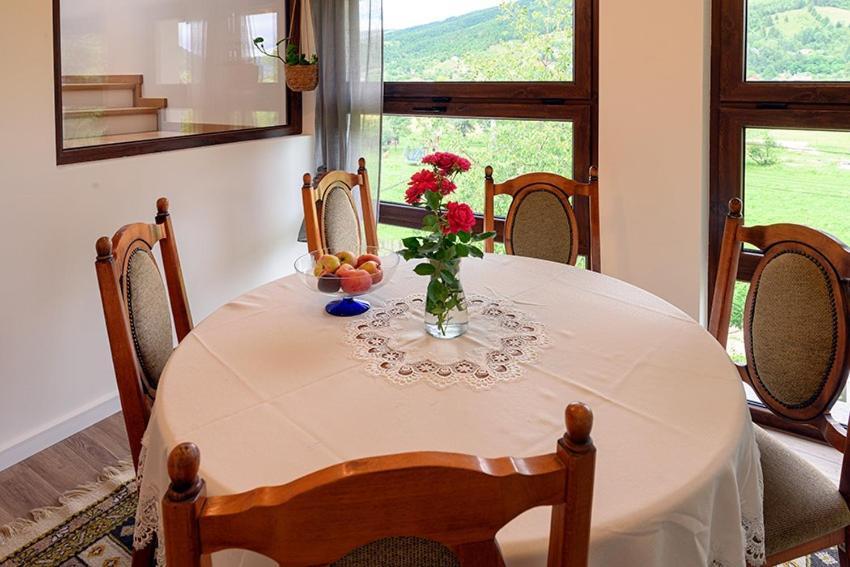Hotel Casa Lucretia Vama  Zewnętrze zdjęcie